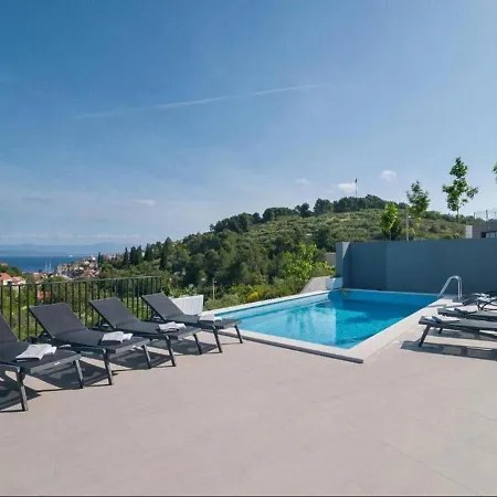 Villa Antonio *